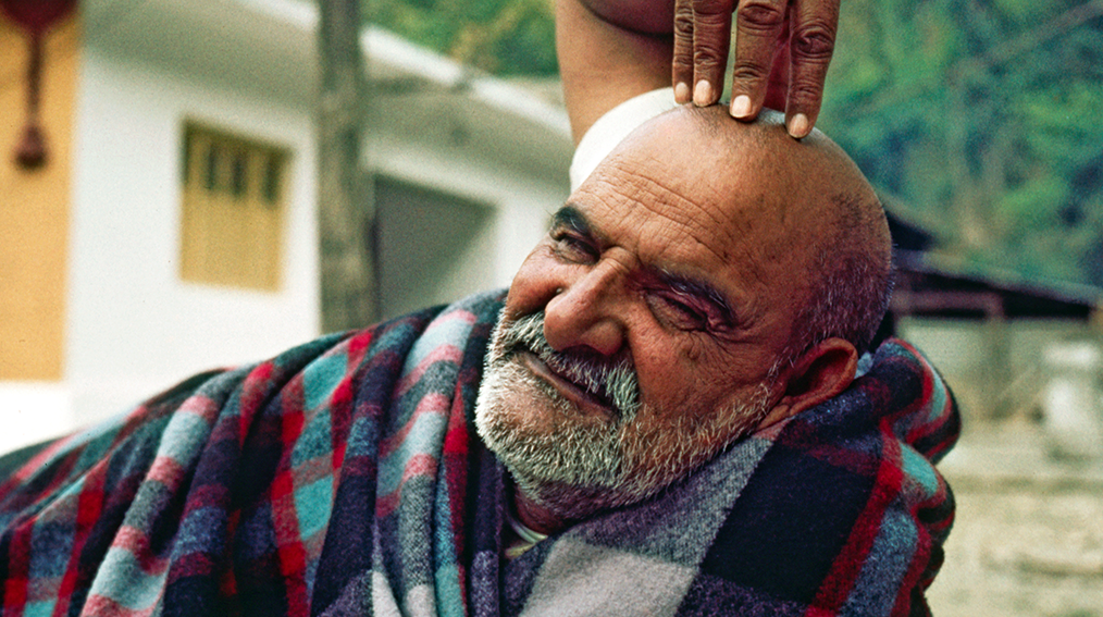 NEEM_Karoli_BABA_Yourfeed