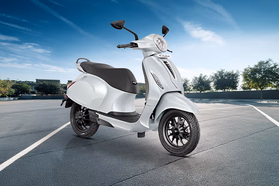 Bajaj Chetak Premium